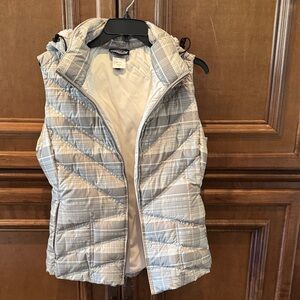 Patagonia Women's Light Gray Plaid Down Puffer Vest